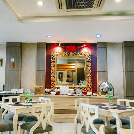 The Cube Hotel Malioboro, Azana Hotels Collection Yogyakarta Dış mekan fotoğraf