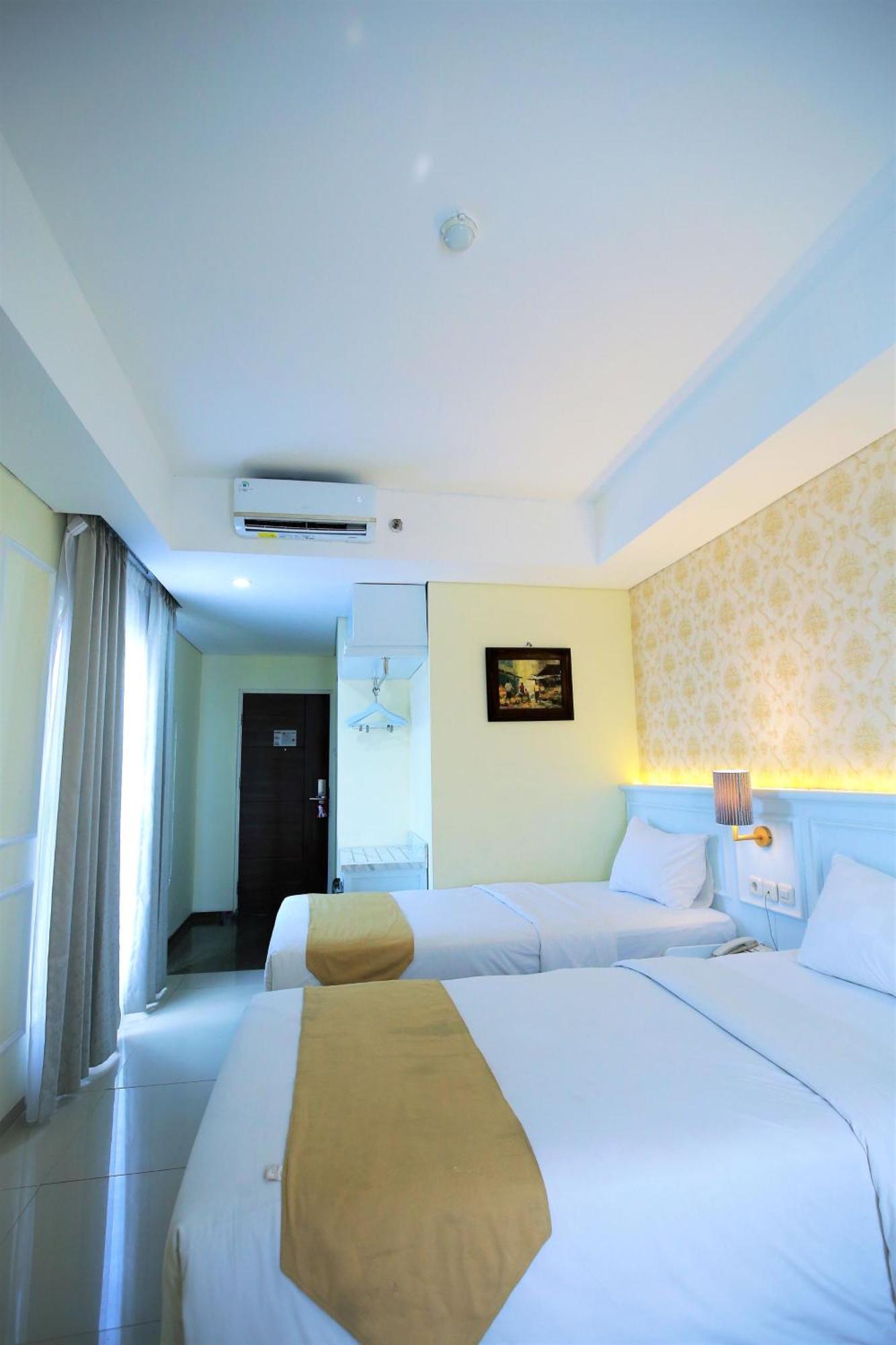 The Cube Hotel Malioboro, Azana Hotels Collection Yogyakarta Dış mekan fotoğraf