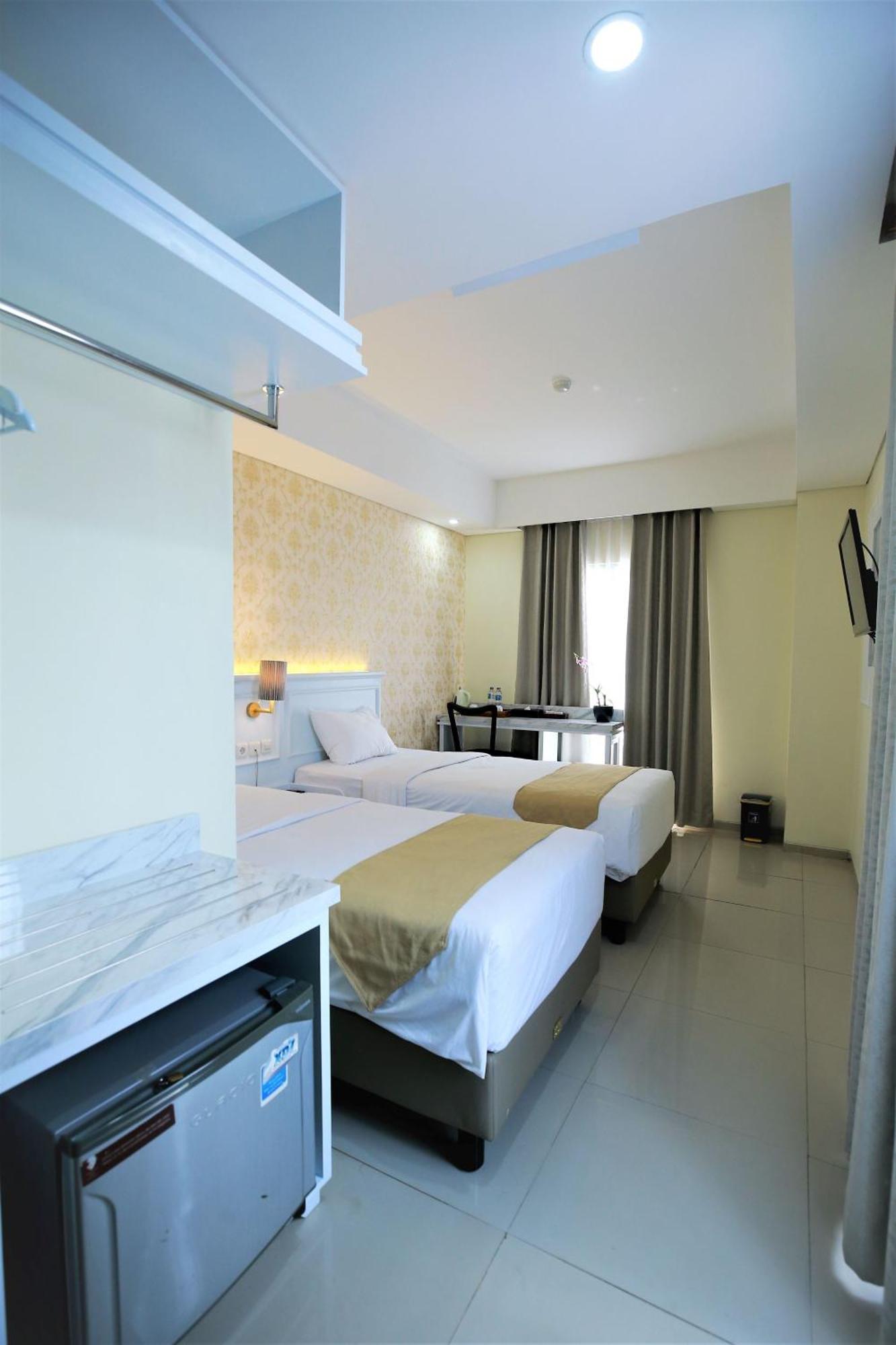 The Cube Hotel Malioboro, Azana Hotels Collection Yogyakarta Dış mekan fotoğraf