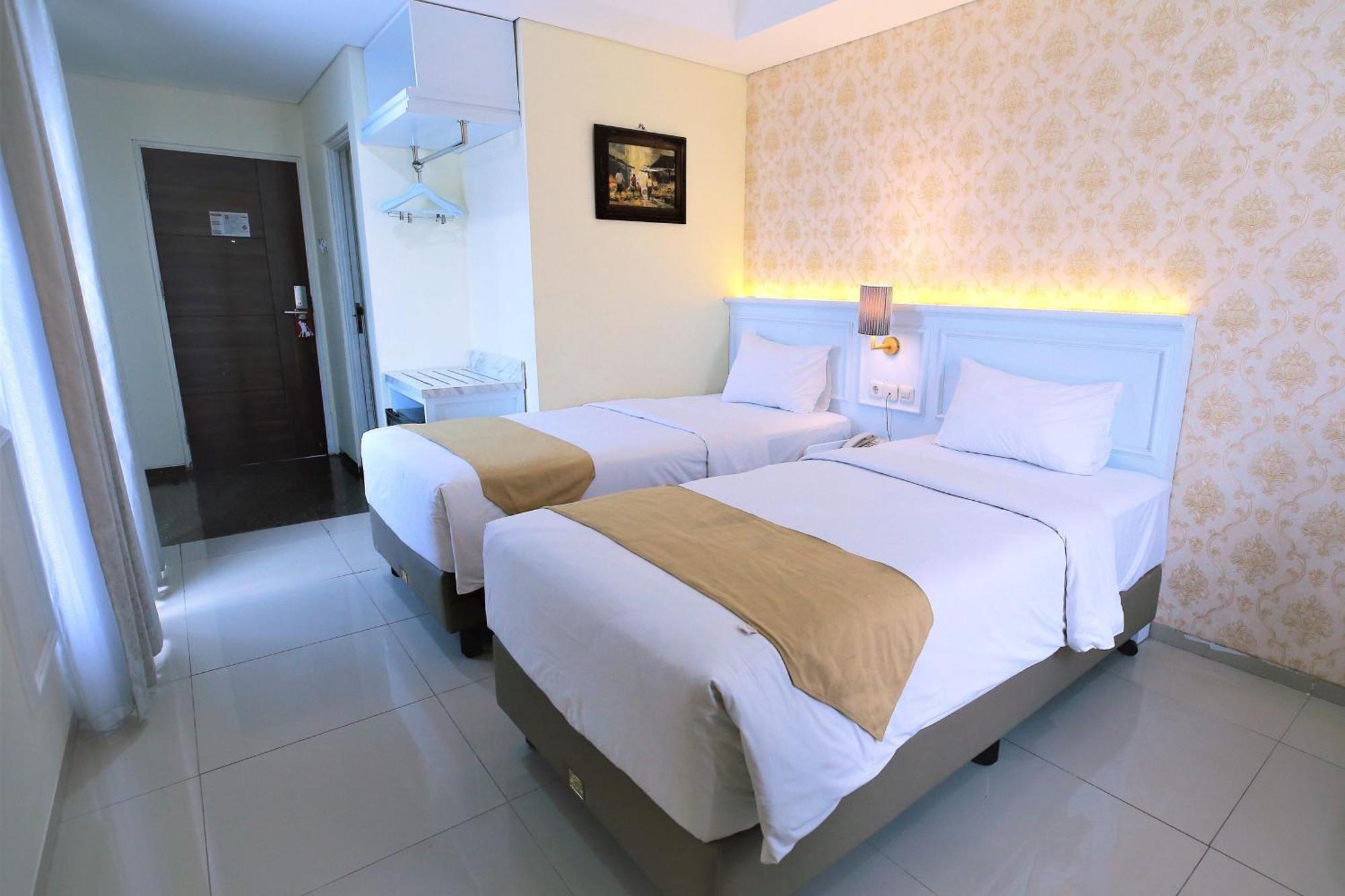 The Cube Hotel Malioboro, Azana Hotels Collection Yogyakarta Dış mekan fotoğraf